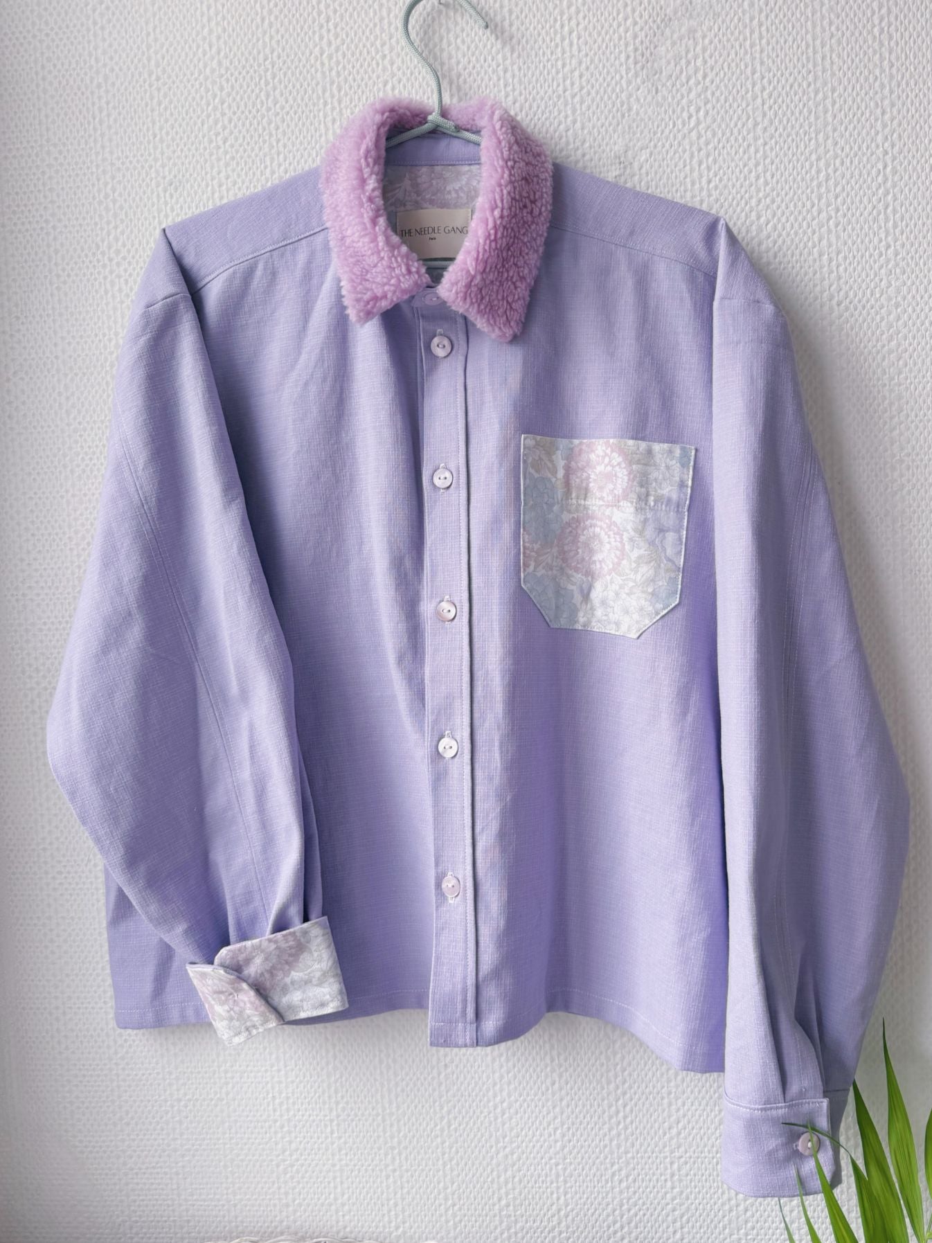 La sur-chemise mauve